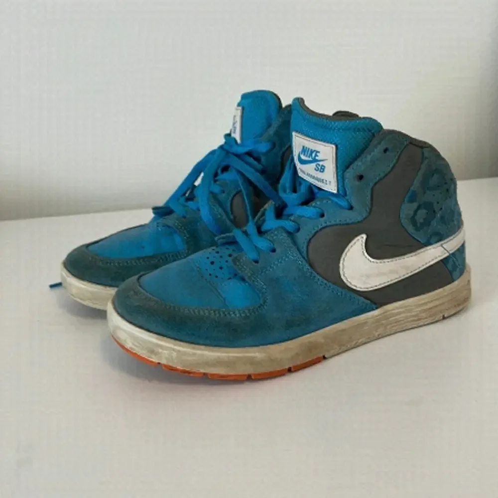 Kids Nike SB High Tops Turquoise Size 13.5 - Picture 1 of 8